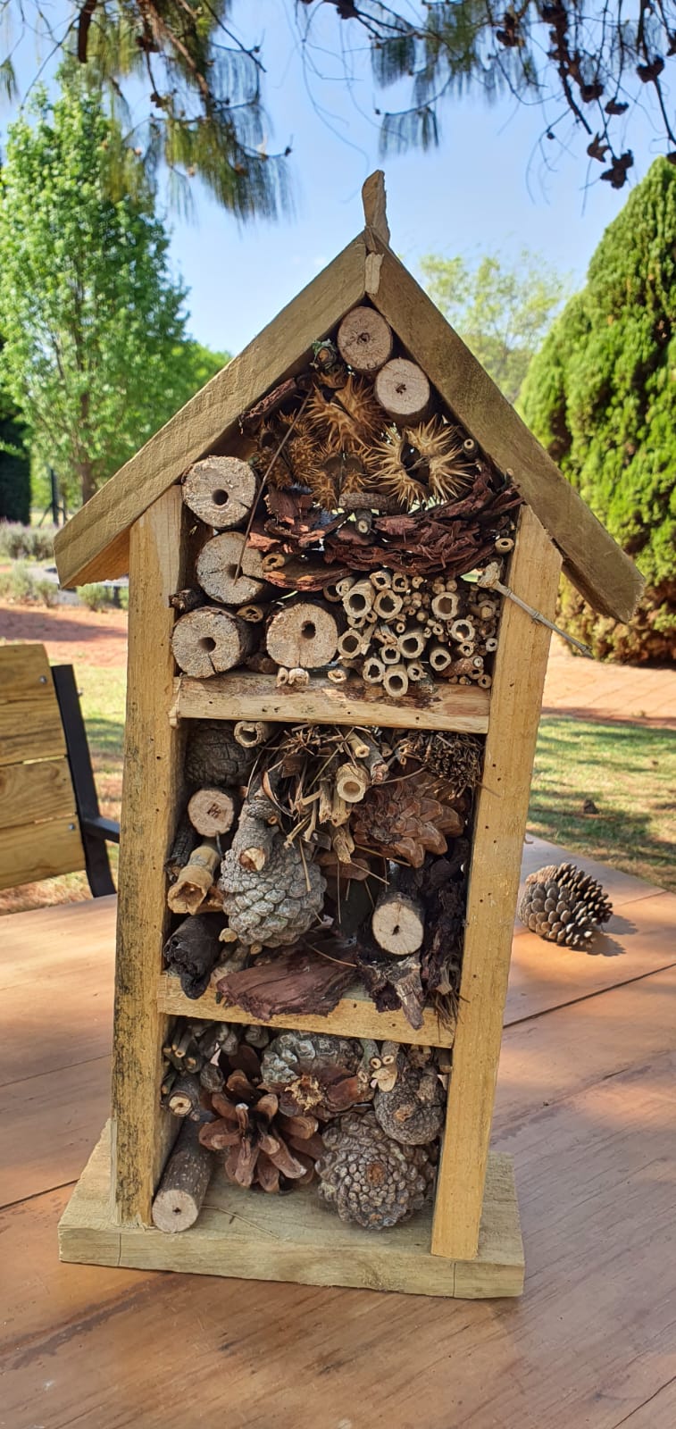 3-Tier Wooden Mason Insect House for Bees, Butterflies & Ladybugs - Natural Hanging Habitat for Garden & Outdoor Use, Composite Wood Outdoor Habitat, Garden Habitat | Aesthetic Decor | Durable Wood, Bee Habitat